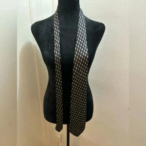 Bachrach Men’s Tie-great condition-100% silk